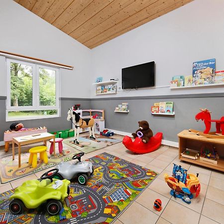 משדה Knaus Campingpark Hennesee מראה חיצוני תמונה